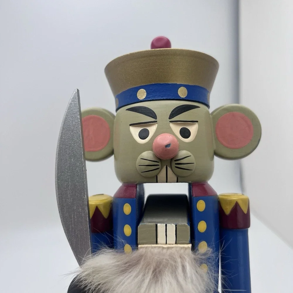 Erzgebirgische Volkskunst Nutcracker Mouse Soldier Large Pink Ears Tail 9.75